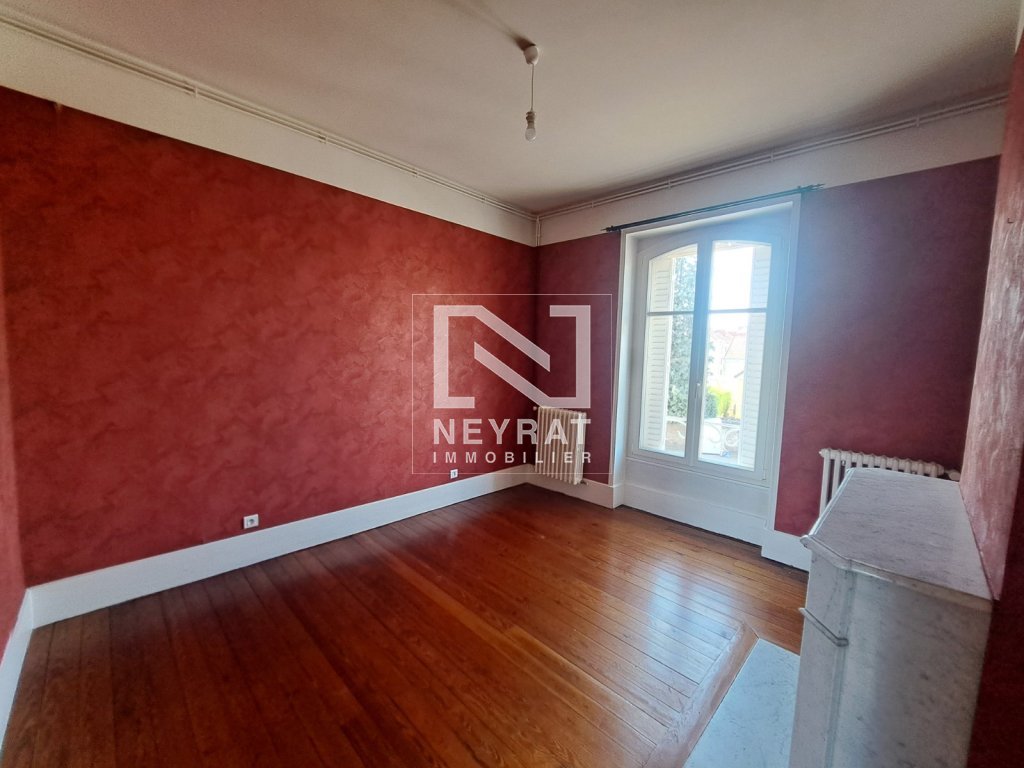 APPARTEMENT T4 A VENDRE - AUTUN - 65.94 m2 - 70 000 &euro;
