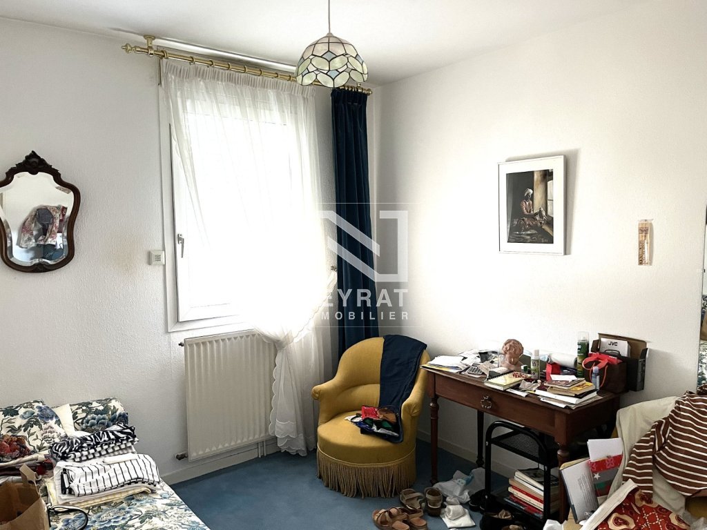 T4 lumineux 89 m  Chalon 179 000 