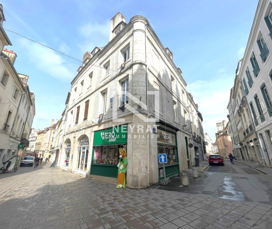 APPARTEMENT T4 A VENDRE - CHALON SUR SAONE - 118.92 m2 - 239000€