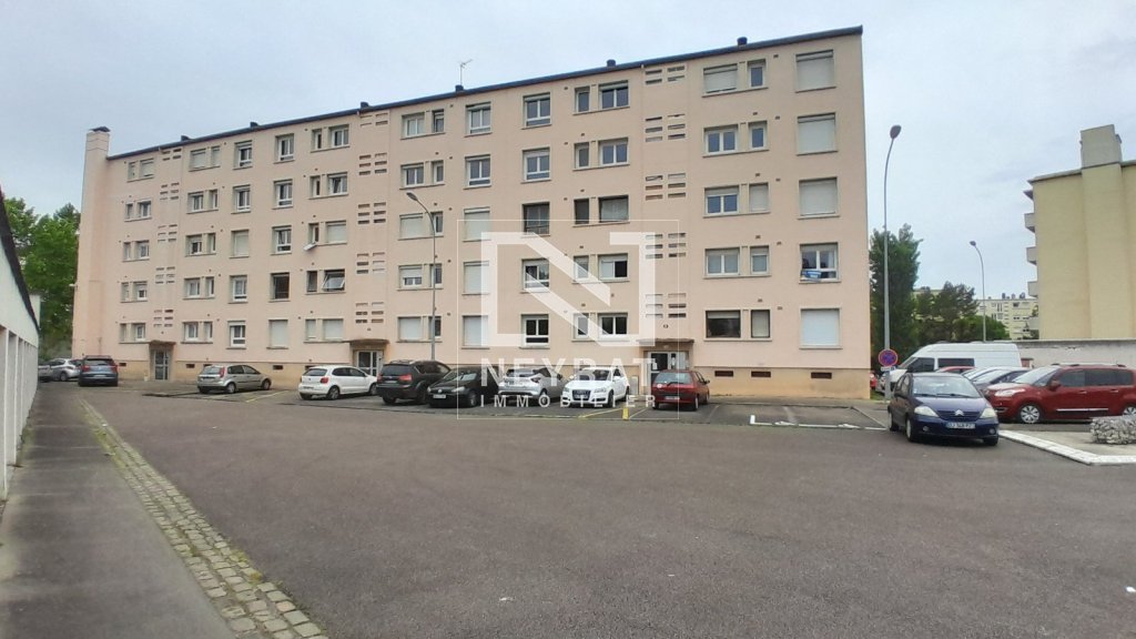 APPARTEMENT T4 A VENDRE - CHALON SUR SAONE - 66.16 m2 - 69000€