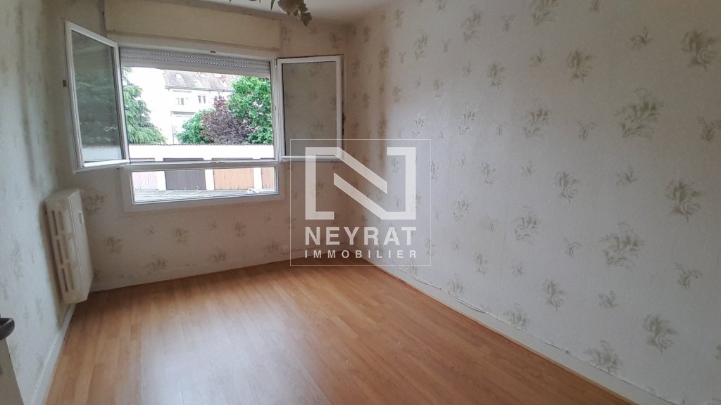 APPARTEMENT T4 - CHALON SUR SAONE - 66.16 m2 - VENDU