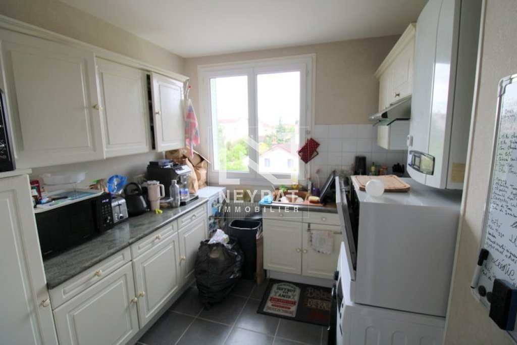 APPARTEMENT T4 - CHALON SUR SAONE - 67.86 m2 - VENDU