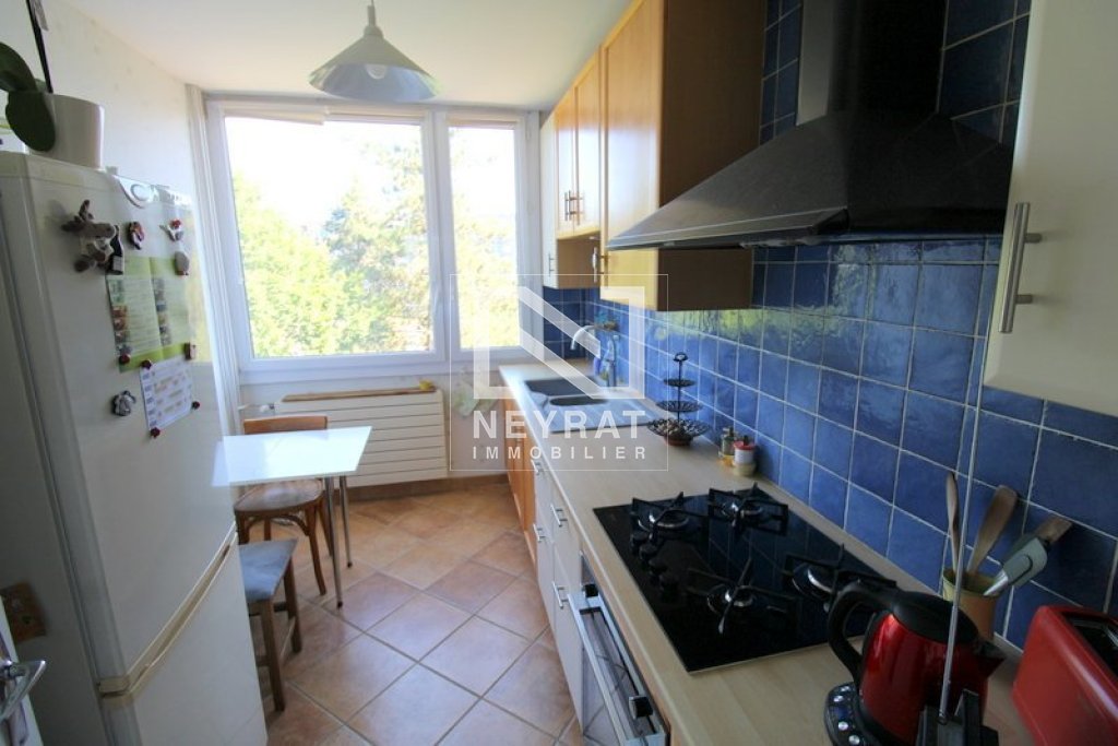 APPARTEMENT T4 - CHALON SUR SAONE - 73.57 m2 - VENDU