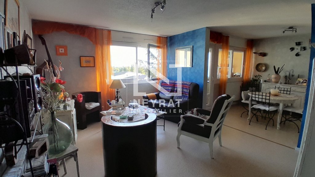 APPARTEMENT T4 A VENDRE - CHALON SUR SAONE - 84.17 m2 - 95000€