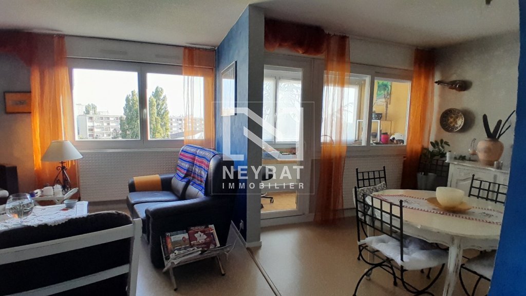 APPARTEMENT T4 - CHALON SUR SAONE - 84.06 m2 - VENDU