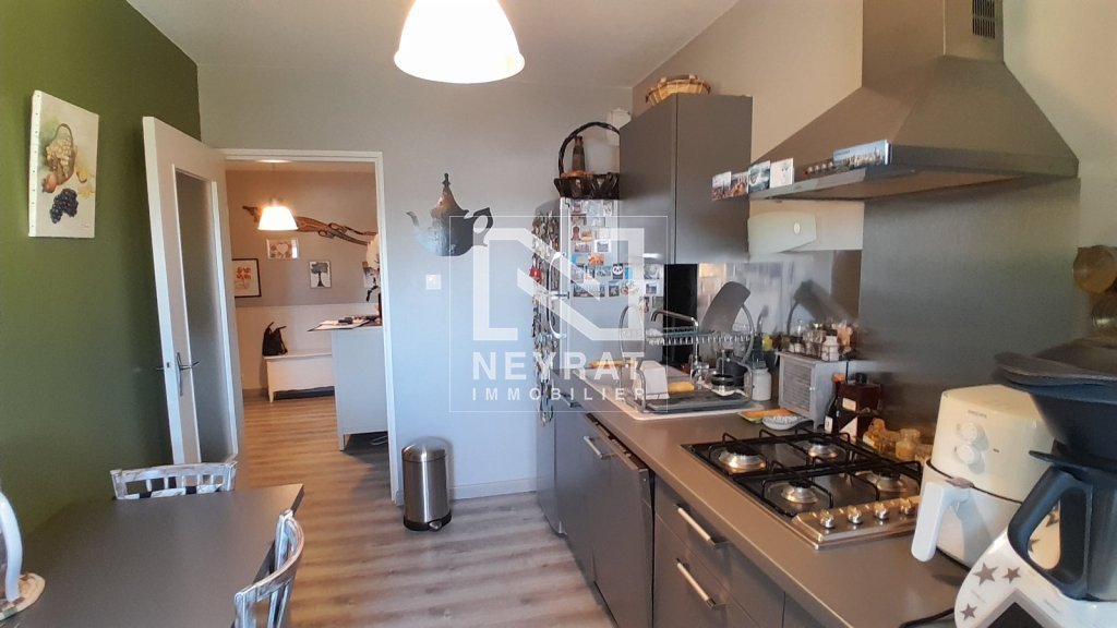 APPARTEMENT T4 - CHALON SUR SAONE - 84.06 m2 - VENDU