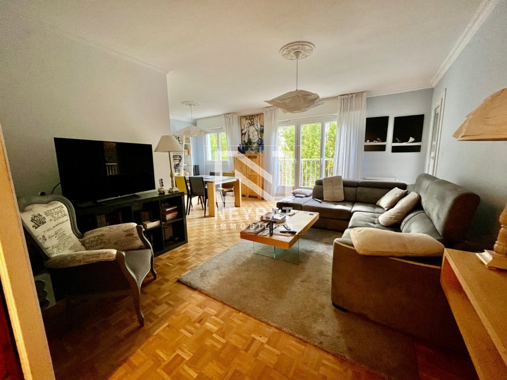 APPARTEMENT T4 A VENDRE - CHALON SUR SAONE - 86.72 m2 - 199000€