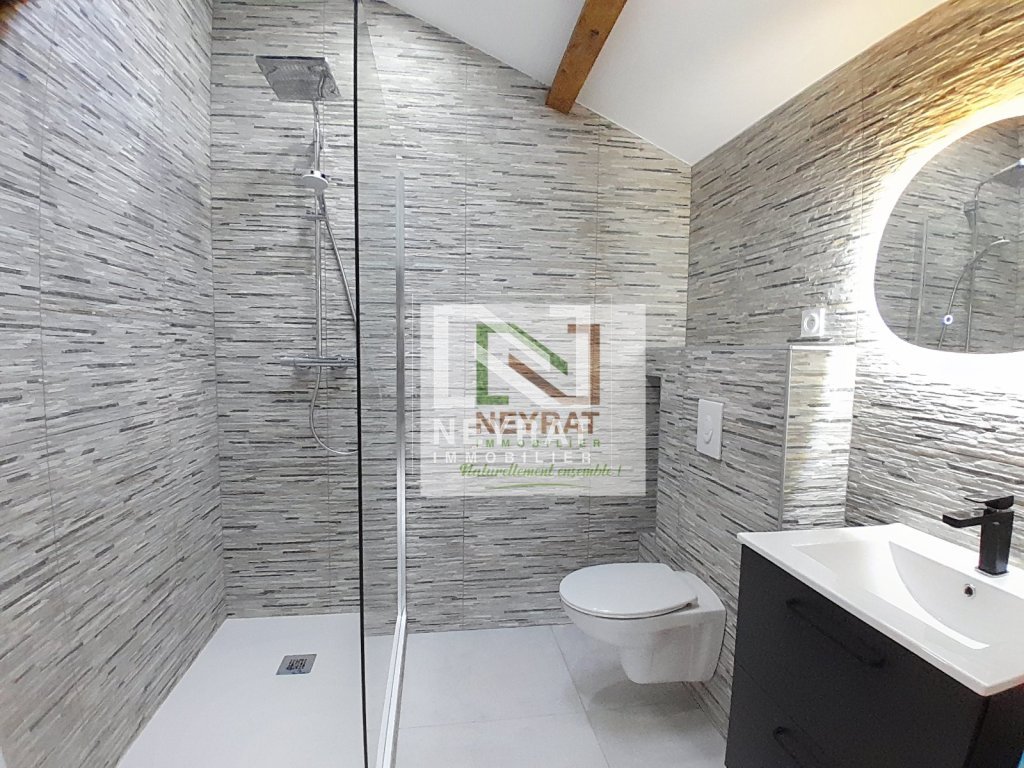 APPARTEMENT T4 A VENDRE - CHALON SUR SAONE - 131 m2 - 269000€