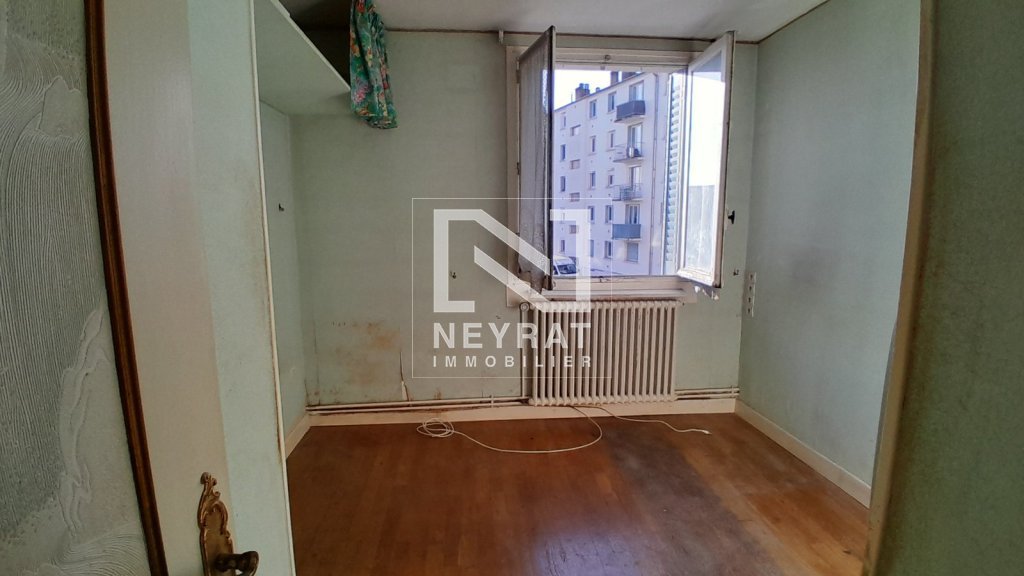 APPARTEMENT T4 A VENDRE - CHALON SUR SAONE - 62.12 m2 - 61040€