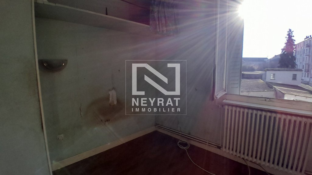 APPARTEMENT T4 A VENDRE - CHALON SUR SAONE - 62.12 m2 - 61040€