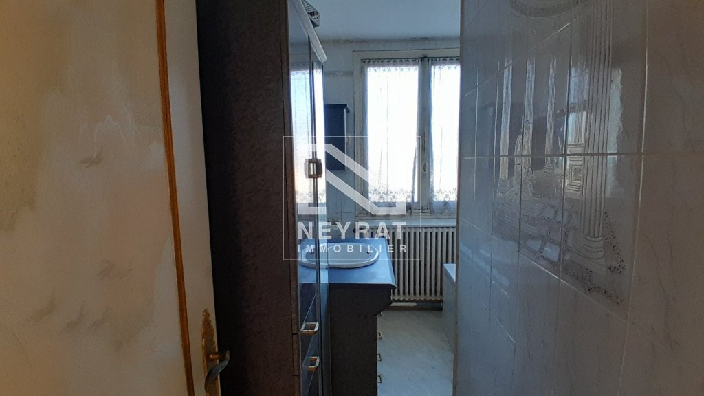 APPARTEMENT T4 A VENDRE - CHALON SUR SAONE - 62.12 m2 - 61040€