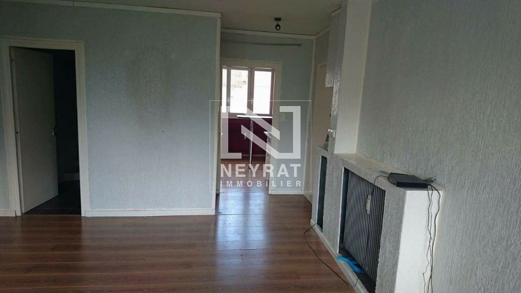 APPARTEMENT T4 A VENDRE - CHALON SUR SAONE - 67.36 m2 - 110�000�&euro;