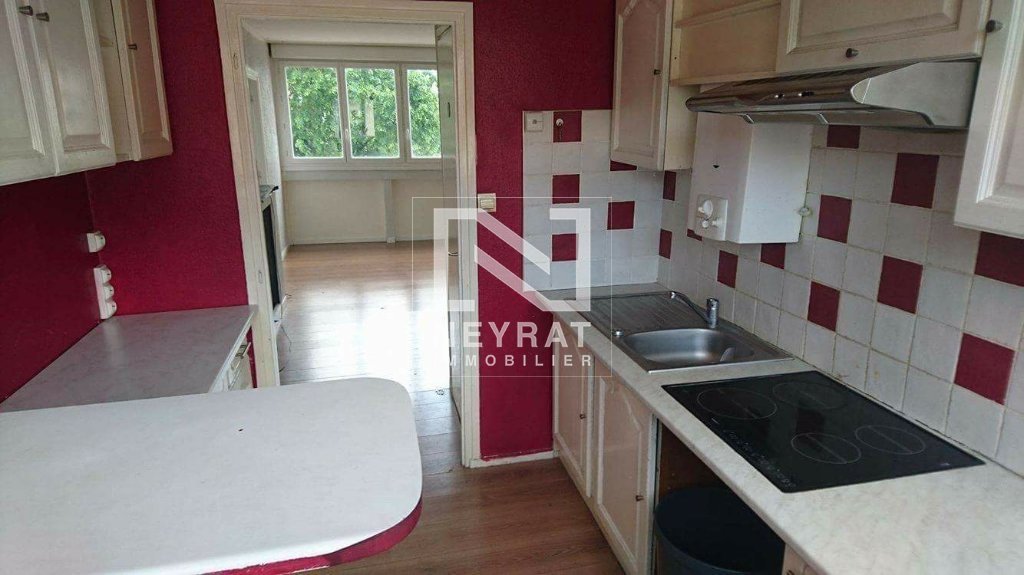 APPARTEMENT T4 A VENDRE - CHALON SUR SAONE - 67.36 m2 - 110�000�&euro;