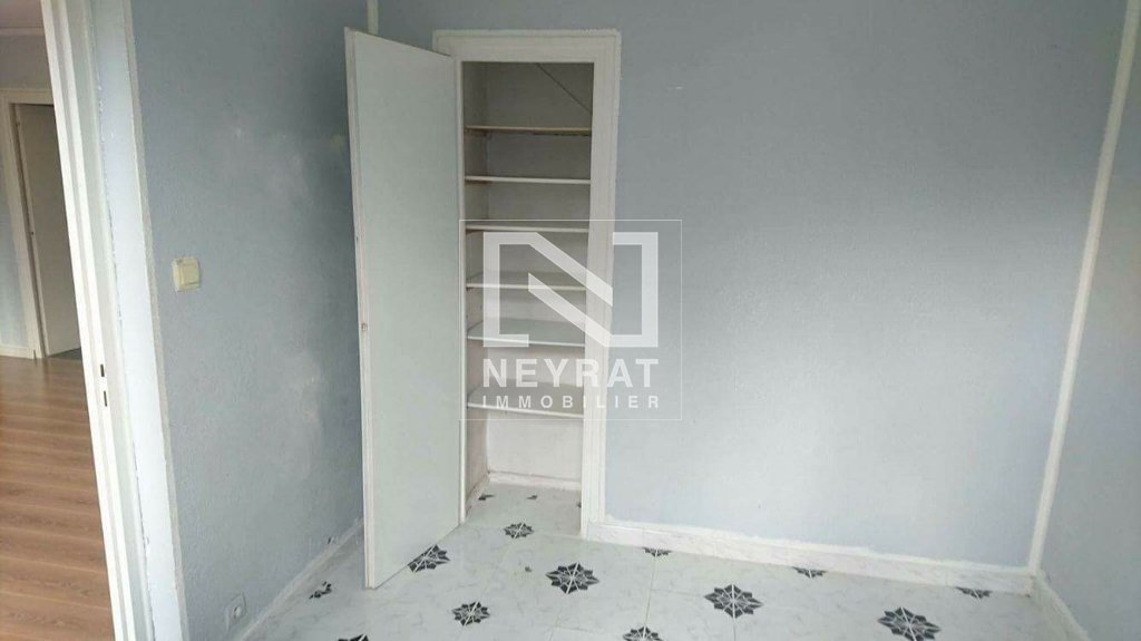 APPARTEMENT T4 A VENDRE - CHALON SUR SAONE - 67.36 m2 - 110�000�&euro;