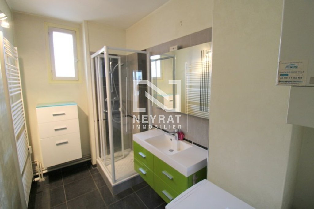 APPARTEMENT T4 A VENDRE - CHALON SUR SAONE - 75.84 m2 - 159�000�&euro;