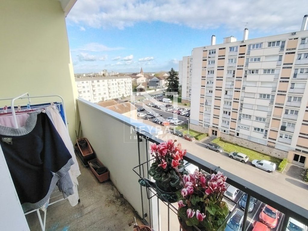 APPARTEMENT T4 A VENDRE - CHALON SUR SAONE - 70.07 m2 - 66 600 &euro;