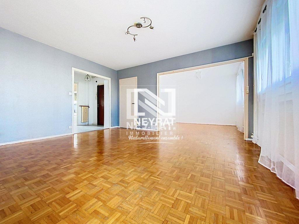 APPARTEMENT T4 A VENDRE - CHALON SUR SAONE - 77 m2 - 99 000 &euro;