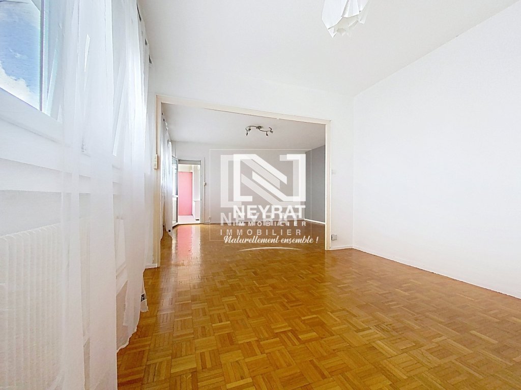 APPARTEMENT T4 A VENDRE - CHALON SUR SAONE - 77 m2 - 99 000 &euro;