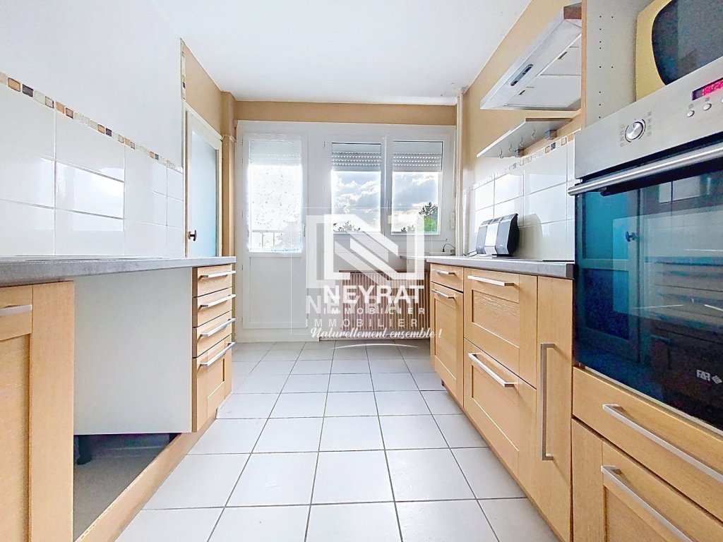 APPARTEMENT T4 A VENDRE - CHALON SUR SAONE - 77 m2 - 99 000 &euro;