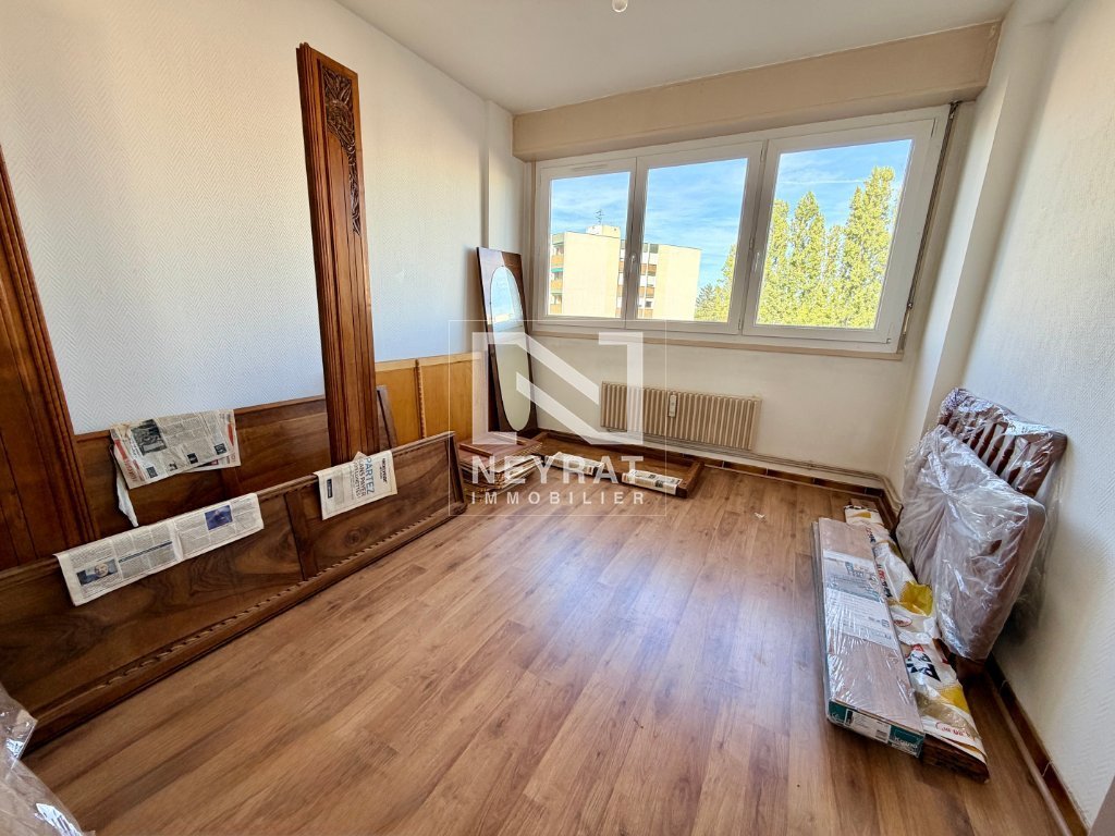 APPARTEMENT T4 A VENDRE - CHALON SUR SAONE - 70.74 m2 - 88 000 &euro;