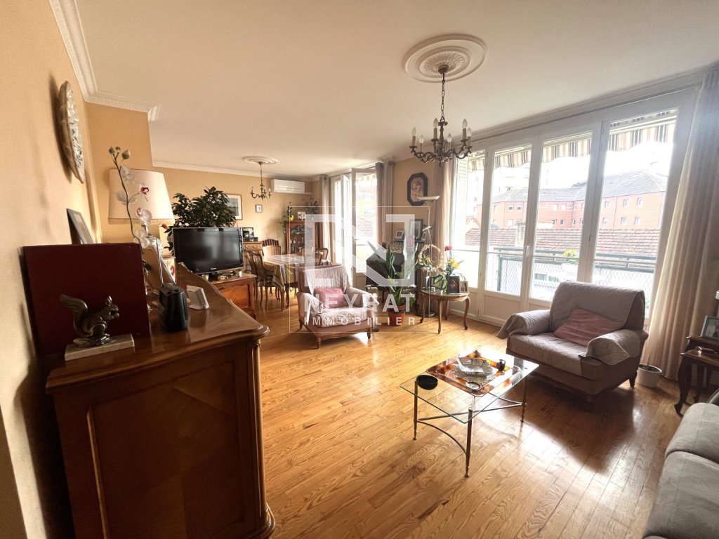 APPARTEMENT T4 A VENDRE - CHALON SUR SAONE - 86 m2 - 218 000 &euro;