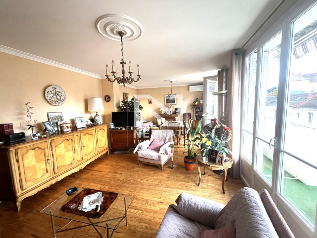 APPARTEMENT T4 A VENDRE - CHALON SUR SAONE - 86 m2 - 218 000 &euro;