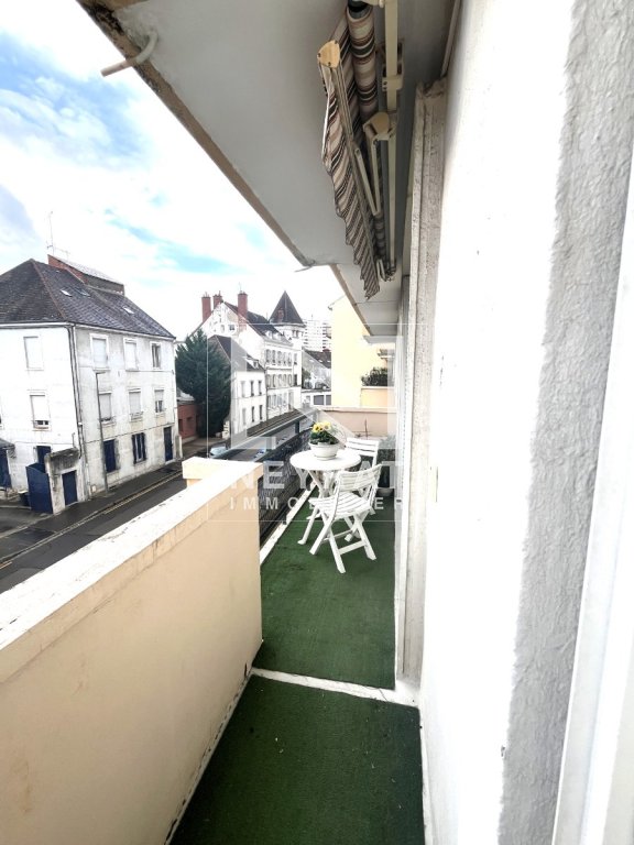 APPARTEMENT T4 A VENDRE - CHALON SUR SAONE - 86 m2 - 218 000 &euro;