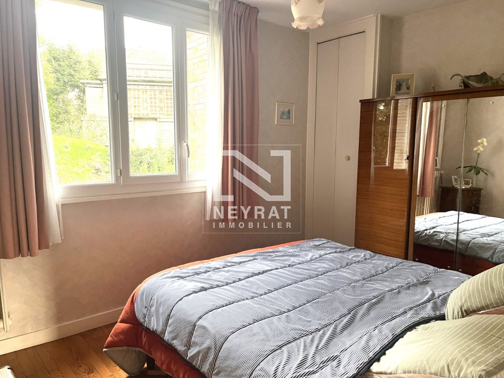 APPARTEMENT T4 A VENDRE - CHALON SUR SAONE - 86 m2 - 218 000 &euro;