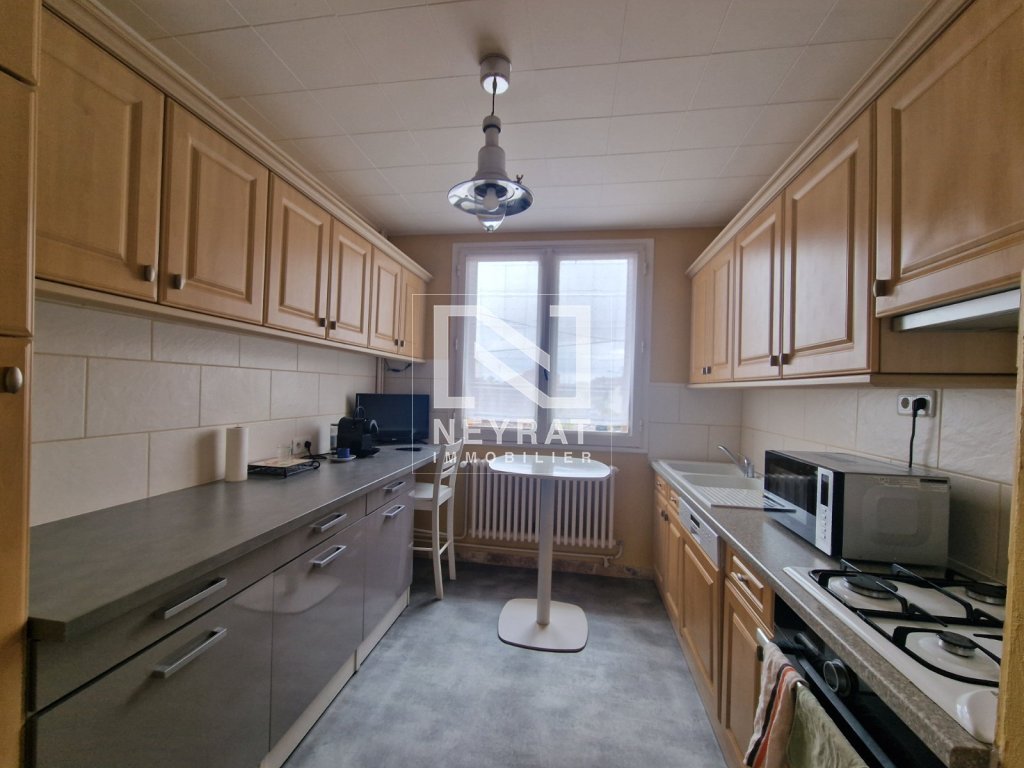 APPARTEMENT T4 A VENDRE - DIGOIN - 73.09 m2 - 73 000 &euro;
