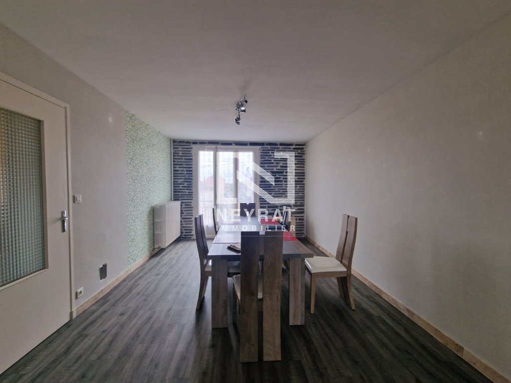 APPARTEMENT T4 A VENDRE - DIGOIN - 73.09 m2 - 73 000 &euro;