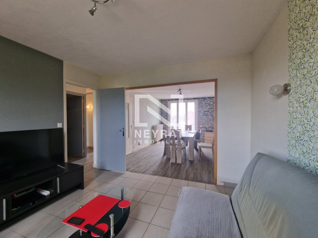 APPARTEMENT T4 A VENDRE - DIGOIN - 73.09 m2 - 73 000 &euro;