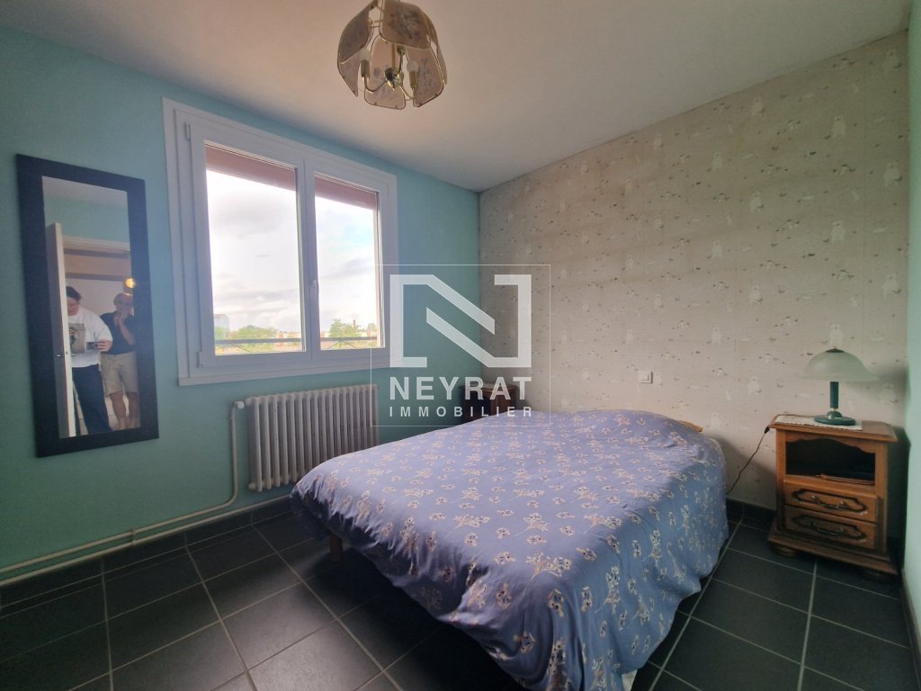 APPARTEMENT T4 A VENDRE - DIGOIN - 73.09 m2 - 73 000 &euro;