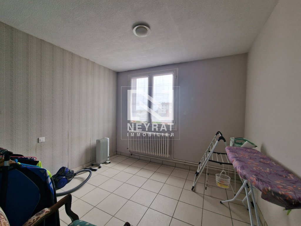 APPARTEMENT T4 A VENDRE - DIGOIN - 73.09 m2 - 73 000 &euro;