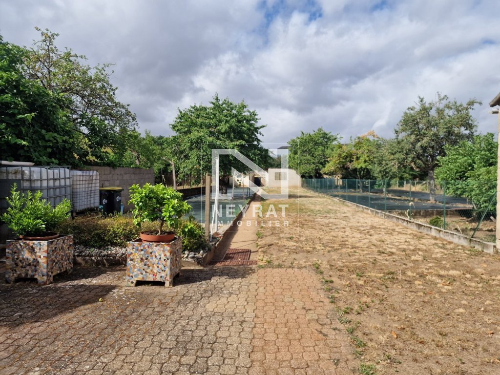 APPARTEMENT T4 A VENDRE - DIGOIN - 73.09 m2 - 73 000 &euro;