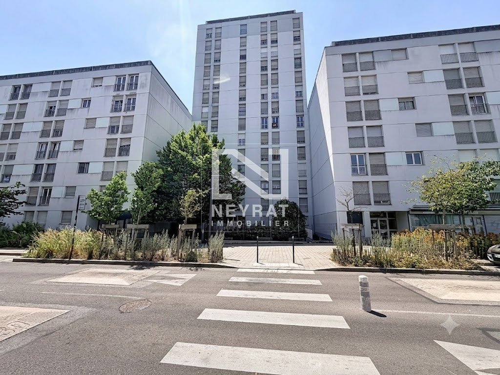 Appartement lumineux avec vue dégagée A VENDRE - DIJON FONTAINE D OUCHE - 76.09 m2 - 80 000 &euro;