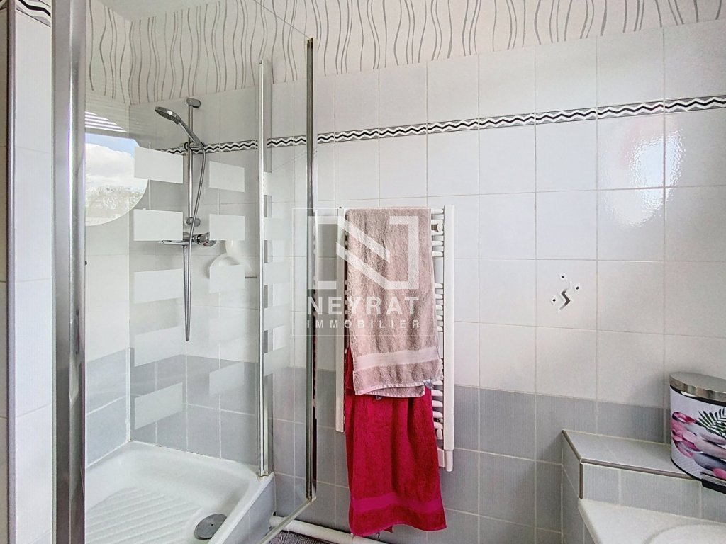 Appartement Type 4 au dernier �tage A VENDRE - DIJON - 90.3 m2 - 299�000�&euro;