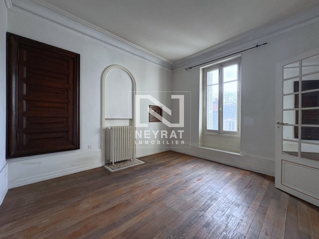 APPARTEMENT TYPE 4 AVEC BALCON - WILSON A VENDRE - DIJON - 88.7 m2 - 240�000�&euro;