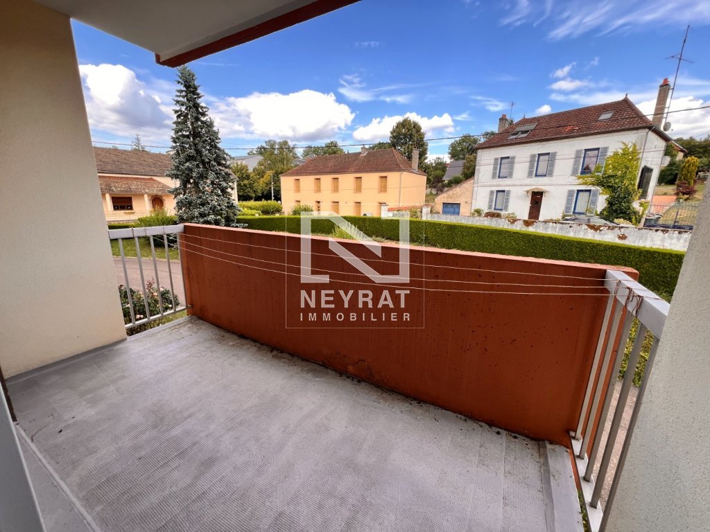 APPARTEMENT T4 A VENDRE - EPINAC - 73.84 m2 - 69500€