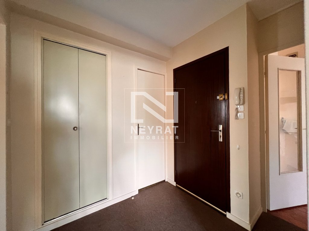 APPARTEMENT T4 A VENDRE - EPINAC - 73.84 m2 - 69500€