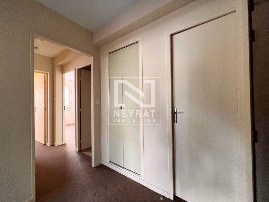 APPARTEMENT T4 A VENDRE - EPINAC - 73.84 m2 - 69500€