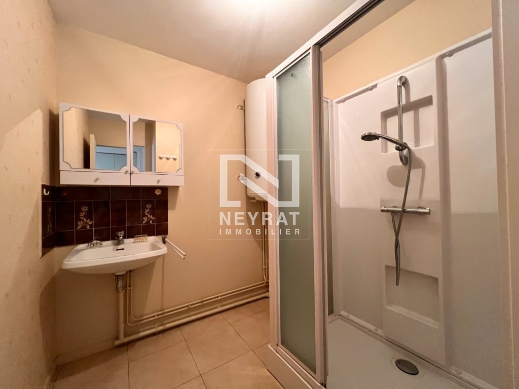 APPARTEMENT T4 A VENDRE - EPINAC - 73.84 m2 - 69500€