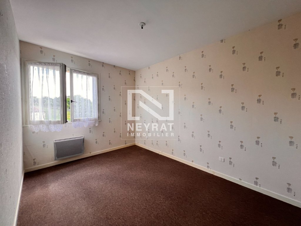 APPARTEMENT T4 A VENDRE - EPINAC - 73.84 m2 - 69500€