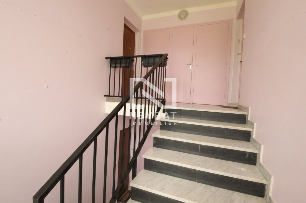Appartement avec 2 chambres et garage A VENDRE - PIERRE DE BRESSE - 80 m2 - 76 000 &euro;