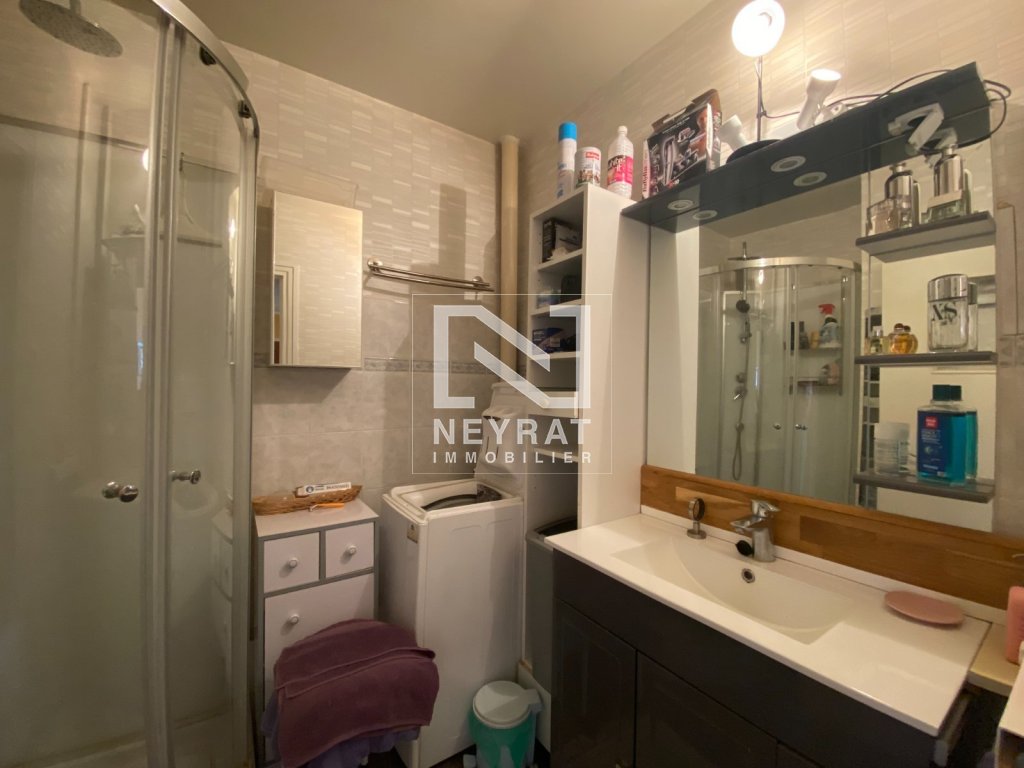 APPARTEMENT TYPE 4 AVEC GARAGE ET CAVE - ST MARCEL - 73.69 m2 - VENDU