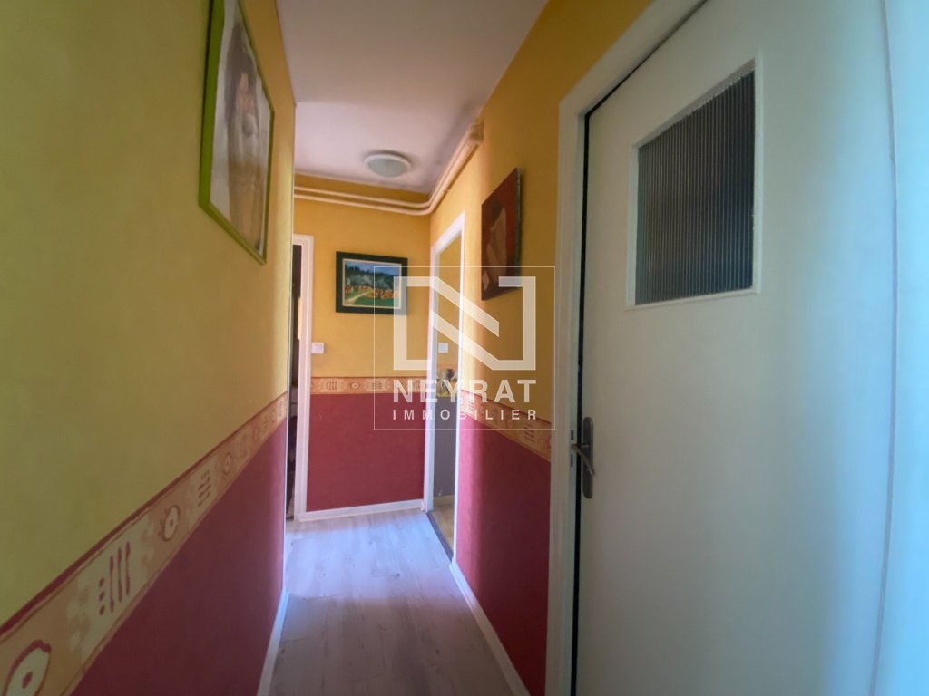 APPARTEMENT TYPE 4 AVEC GARAGE ET CAVE - ST MARCEL - 73.69 m2 - VENDU