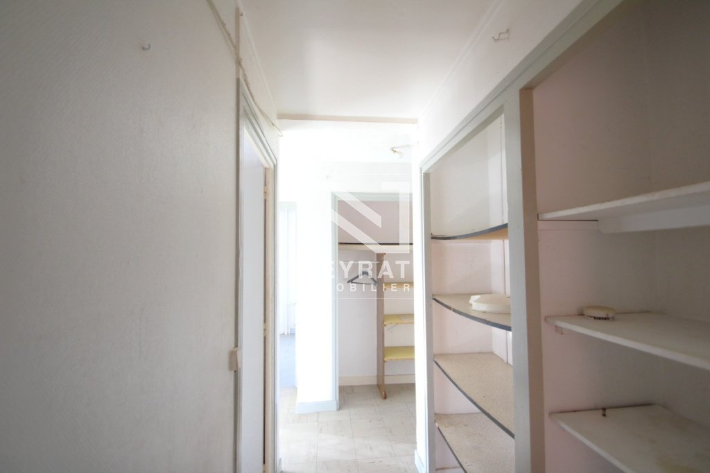 Appartement T5 A LOUER - CHAGNY - 86.61 m2 - 750 &euro; charges comprises par mois