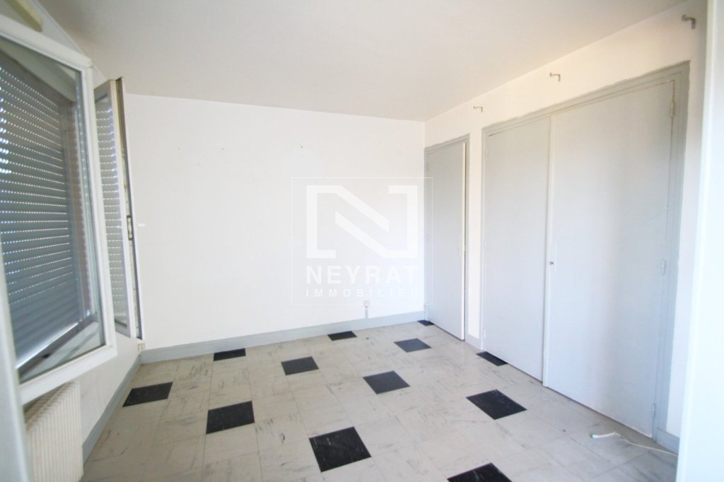 Appartement T5 A LOUER - CHAGNY - 86.61 m2 - 750 &euro; charges comprises par mois