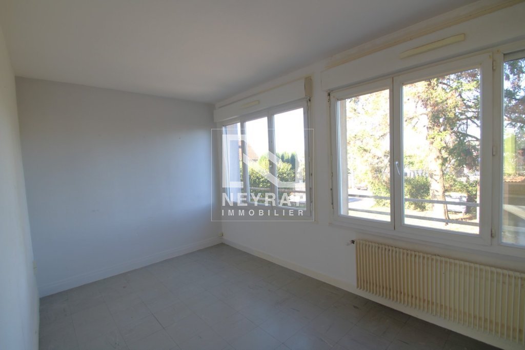 Appartement T5 A LOUER - CHAGNY - 86.61 m2 - 750 &euro; charges comprises par mois