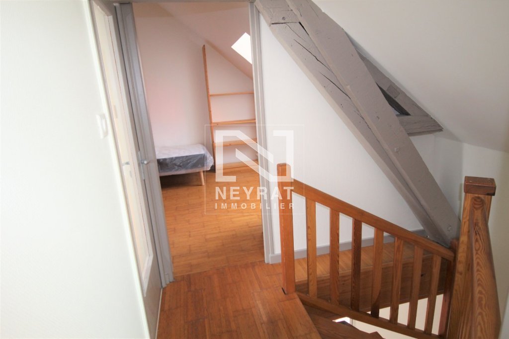 APPARTEMENT T5 A LOUER - CHALON SUR SAONE - 80.07 m2 - 920 &euro; charges comprises par mois