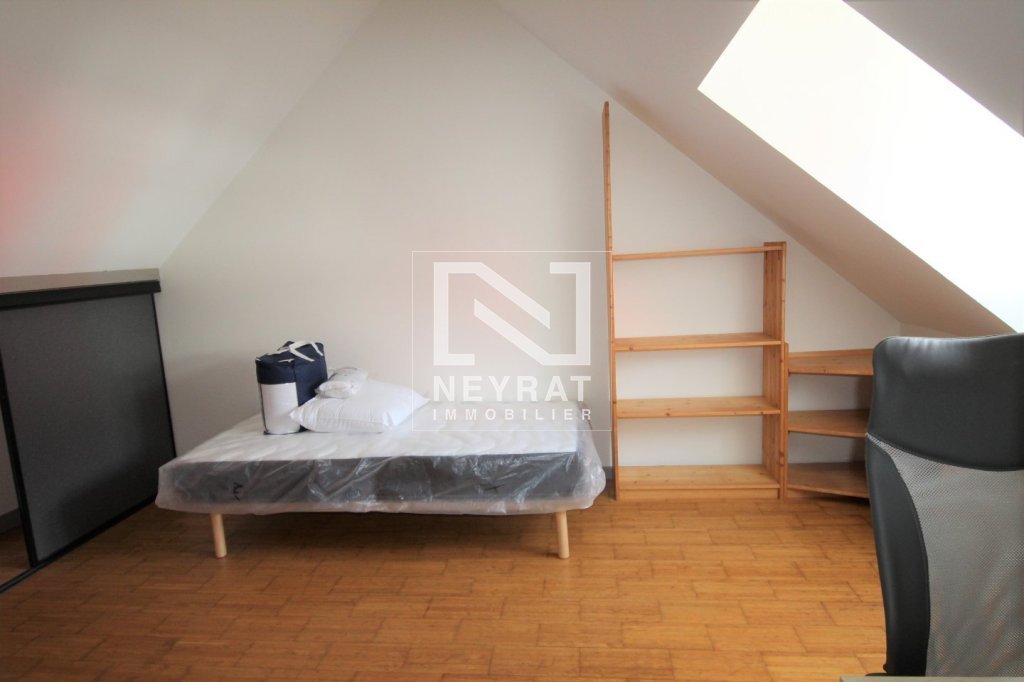 APPARTEMENT T5 A LOUER - CHALON SUR SAONE - 80.07 m2 - 920 &euro; charges comprises par mois